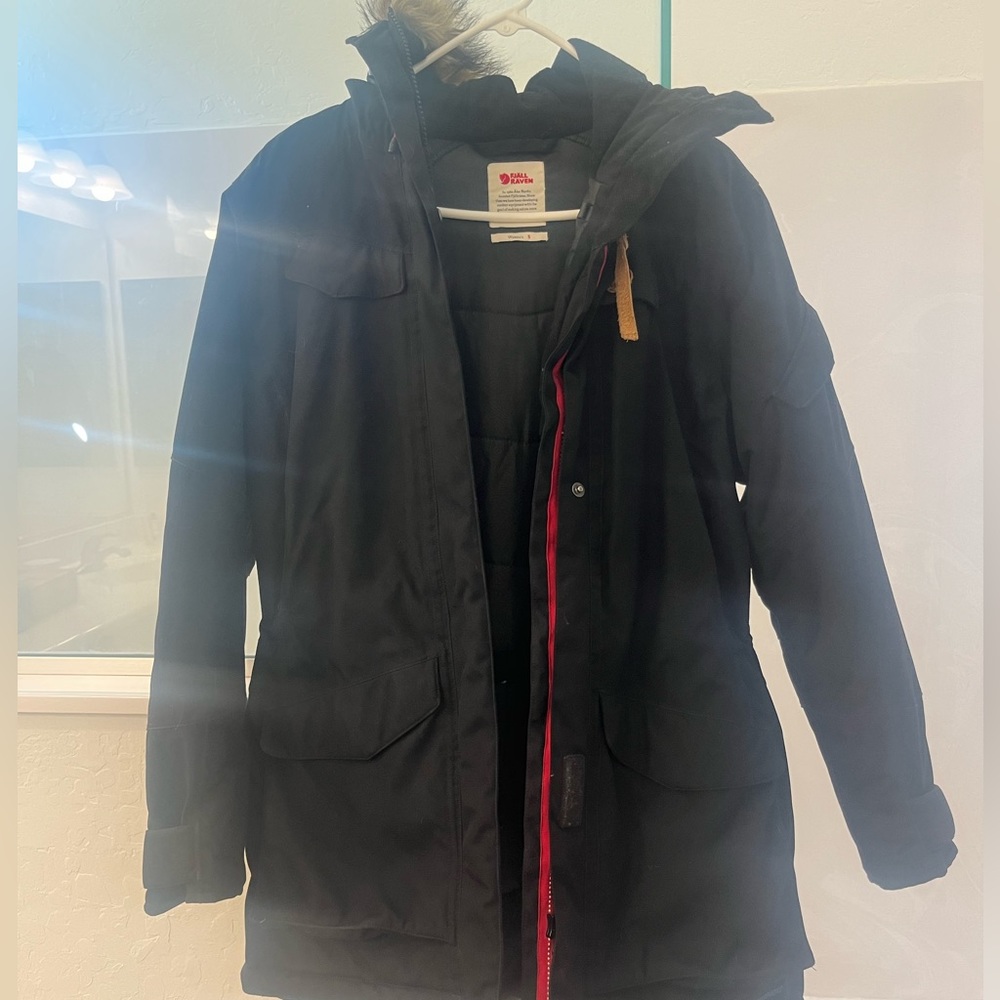 Fjallraven Parka - women’s small.